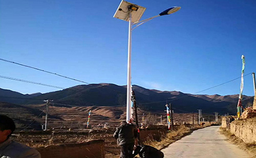 和田智慧路灯安装必备设计要素:打造高效智能的城市照明系统 和田智慧路灯安装必备设计要素:打造高效智能的城市照明系统