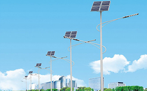 北方冬季和田太阳能路灯的保养要点